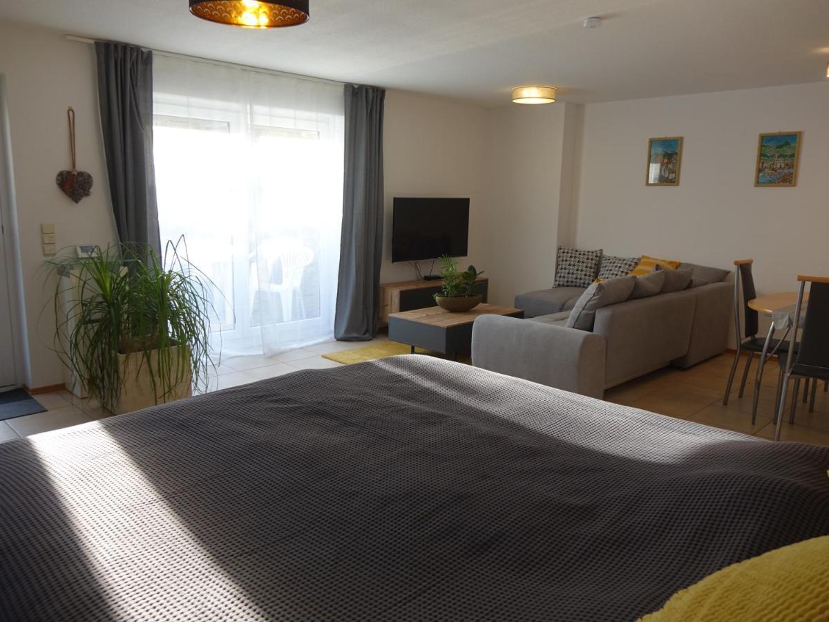 Exclusive Cozy Apartment In The Heart Of Franconia Gaukonigshofen ภายนอก รูปภาพ